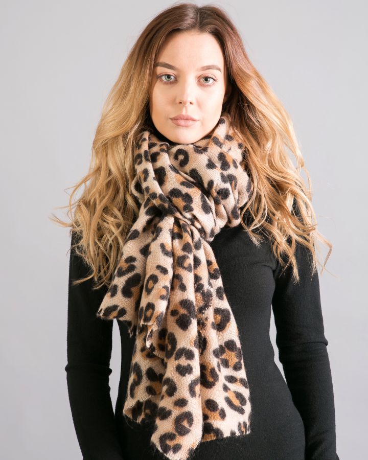 Leopard Wool Scarf 