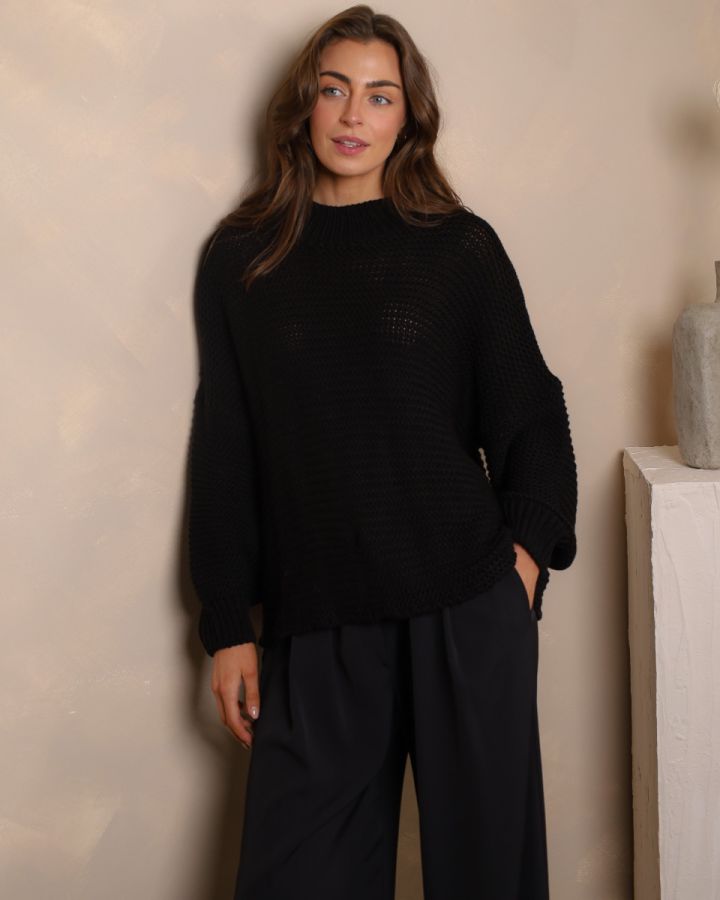 Ottilie Chunky Knit Jumper – Black