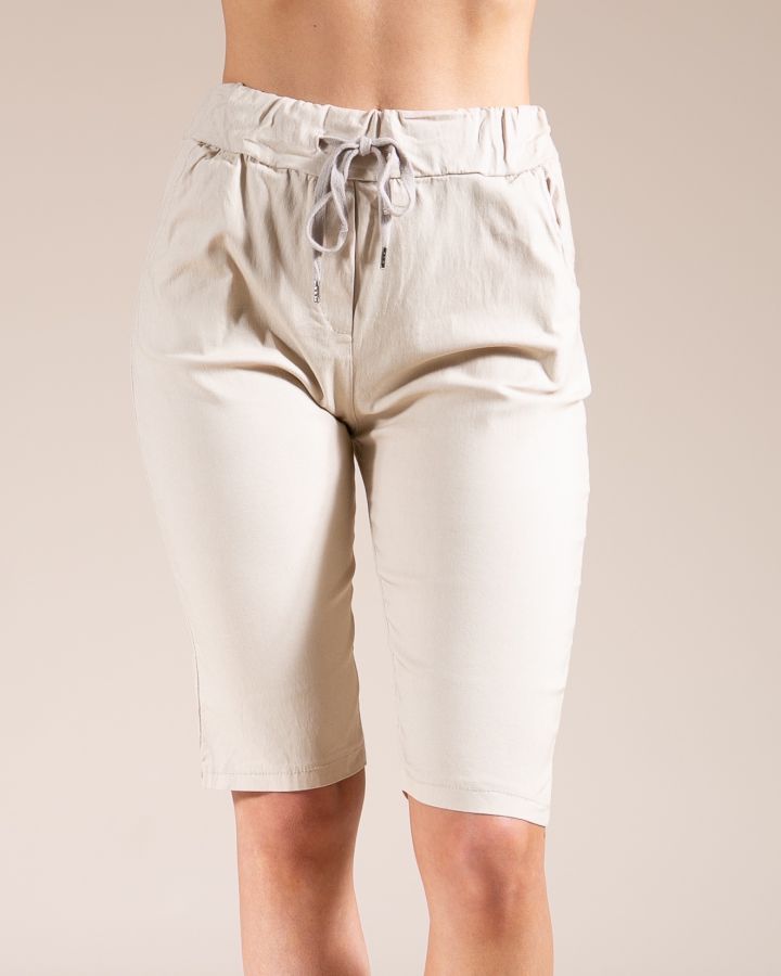 Jenna Shorts | Cream