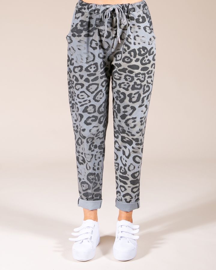 Leopard Jenna Relaxed Trouser | Mid Grey