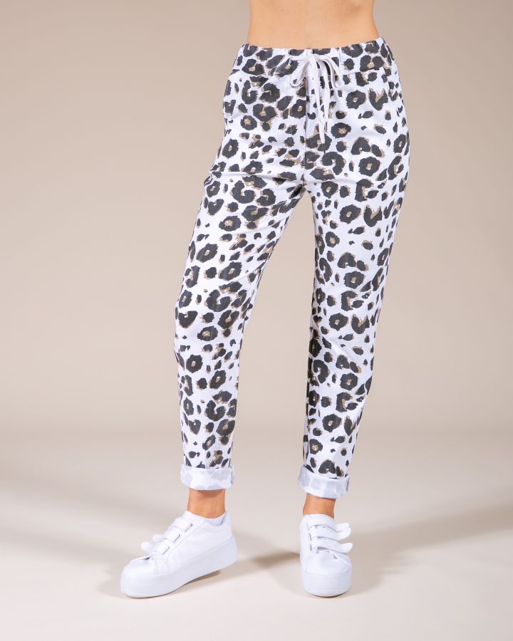 Leopard Jenna Relaxed Trouser | White