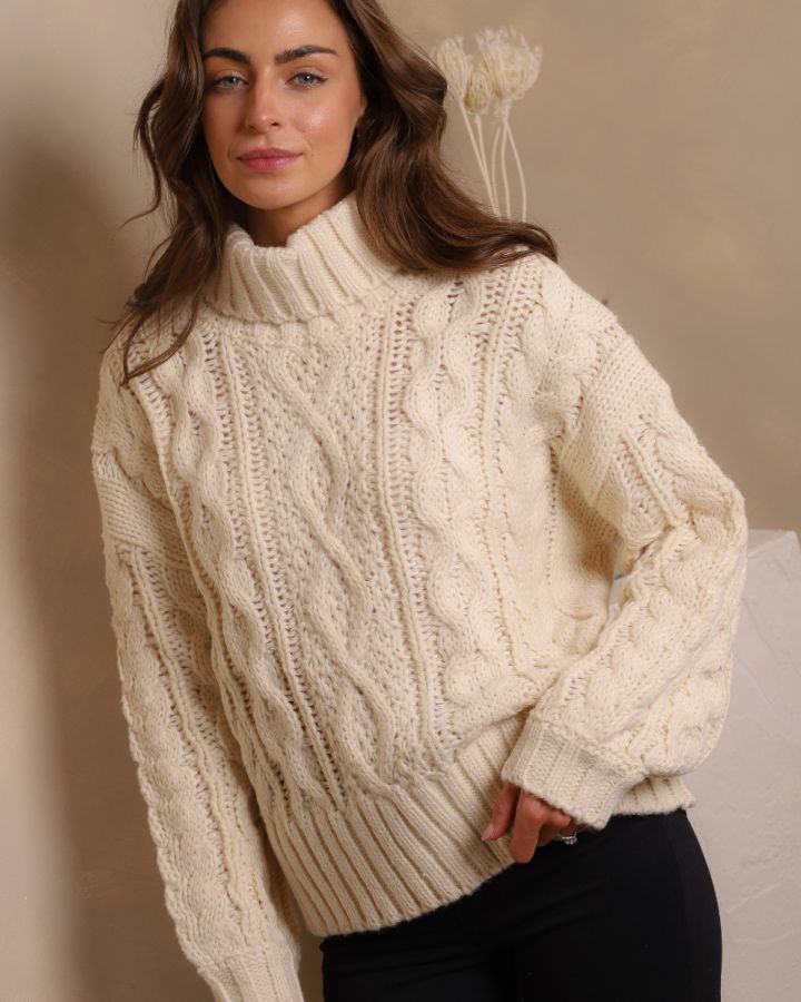 Winnie Chunky Cable Knit Jumper – Cream