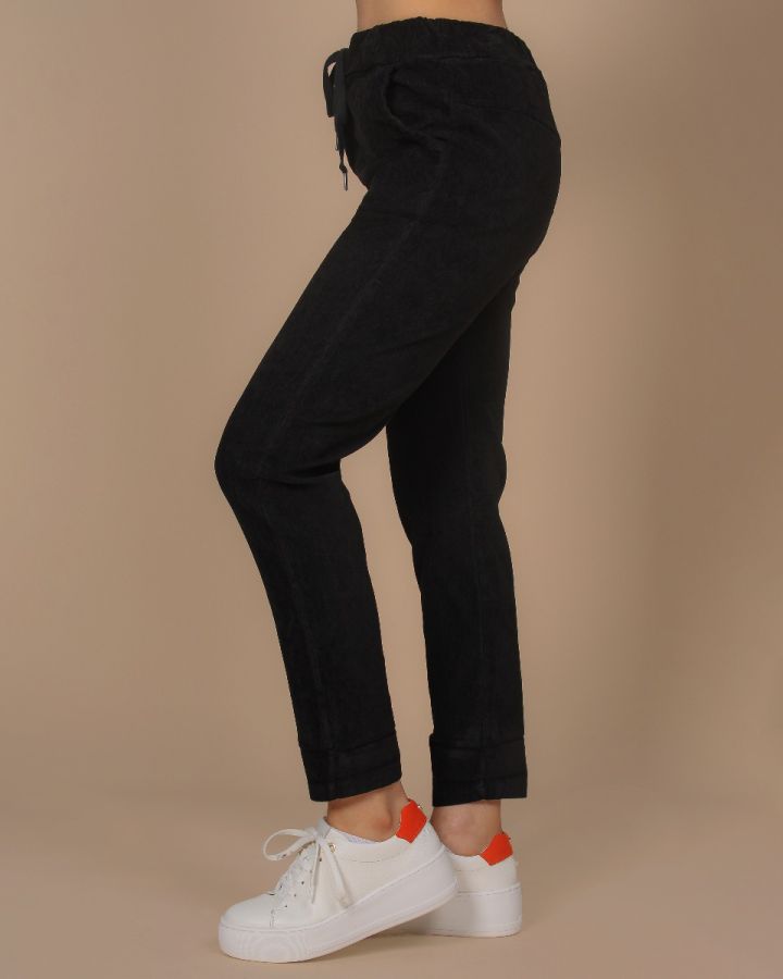Jenna Relaxed Cord Trouser | Black