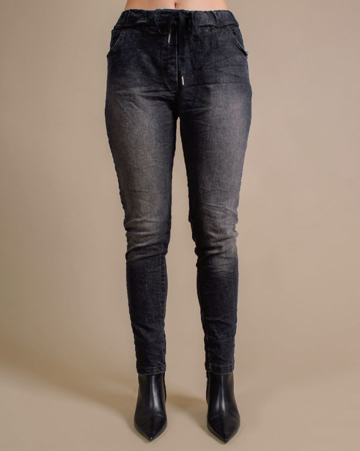 Jenna Relaxed Denim Trouser | Black