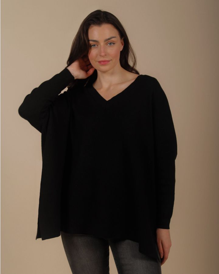 Carolina V Neck Jumper | Black